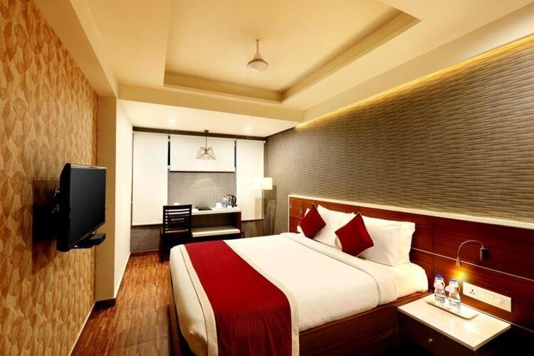 Icon Business Hotel By Bhagini Bangalore Eksteriør bilde